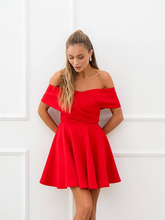 red fitted dress short Little Red Short Party Dress Bodycon Fitted With Slit