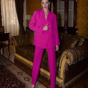 Pink Crepe Pantsuit with Vest: Women&#39;s Formal Office Suit