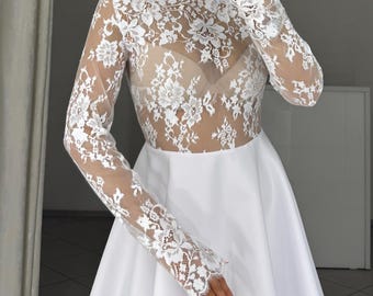 Minivestido de encaje Chantilly blanco: vestido de fiesta nupcial con falda acampanada