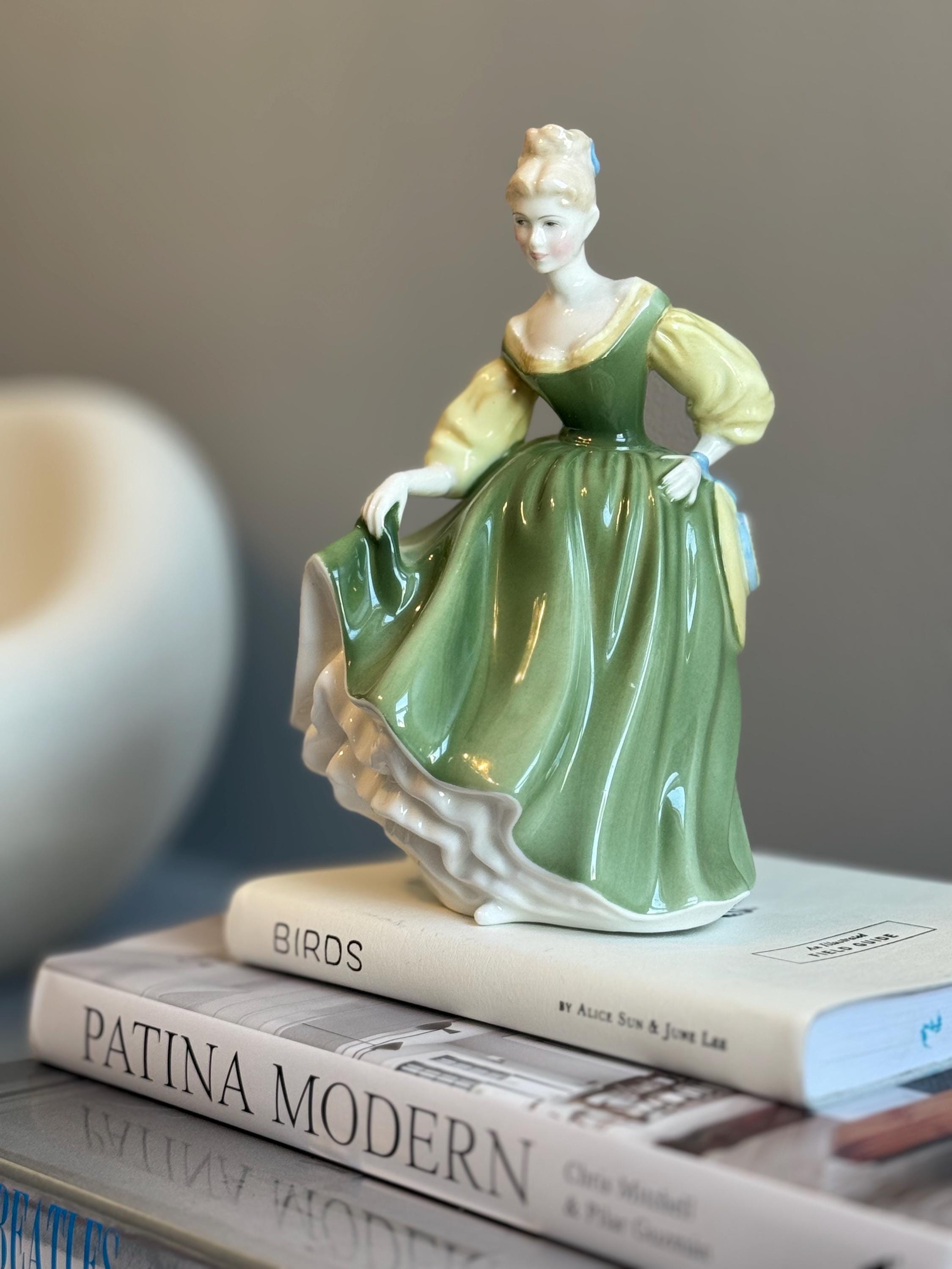 Royal Doulton fair Lady (retired) HN2193 Hand-painted Figurine Green Dress Elegant Lady Decor - Etsy Royal Doulton fair Lady (retired) HN2193 Hand-painted Figurine Green Dress Elegant Lady Decor - Etsy