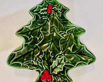 Vintage Lefton Christmas Plate | Holly Berry | 1970s