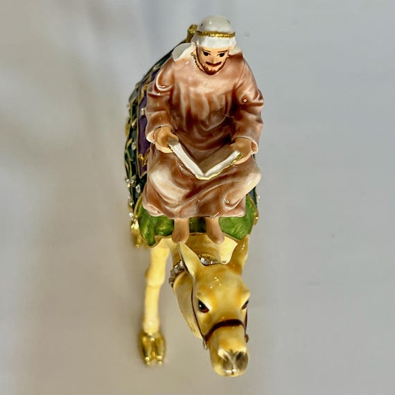 Vintage Trinket Box – Wise Man on Camel – Hinged,… - image 3