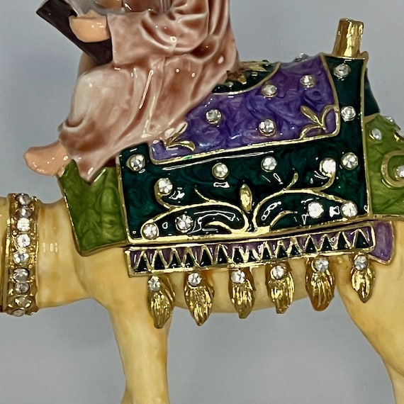 Vintage Trinket Box – Wise Man on Camel – Hinged,… - image 8
