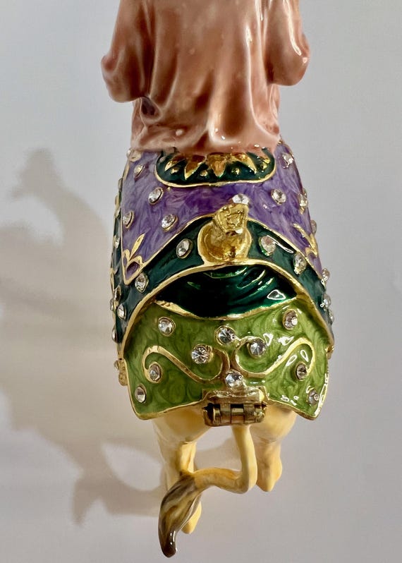 Vintage Trinket Box – Wise Man on Camel – Hinged,… - image 12