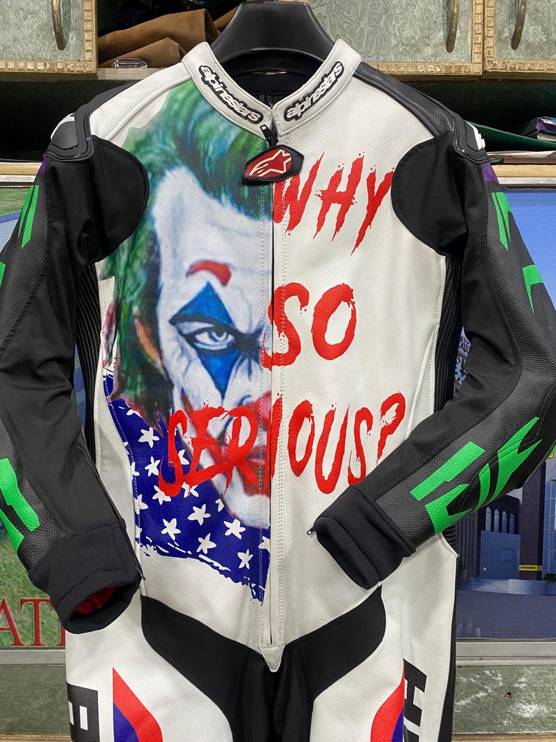 Motorcykelracingläderställ | Joker Design motorcykelställ | Röda och vita helställ bild 7