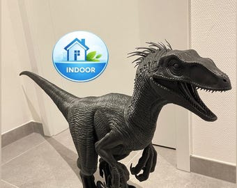 Lebensgroßer Velociraptor (136 cm) – realistische Dino-Skulptur als Deko-Highlight