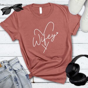 Wifey T-Shirt,  Cute Wifey Shirt, Gift For Bride, Bride T-shirt, Gift For Wife, Just Married Shirt, Engagement Gift, Honeymoon Shirt