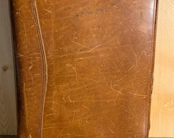Vintage Day-timer Genuine Distressed Leather Planner, 7 Ring College Binder, Notebook Holder, Journal