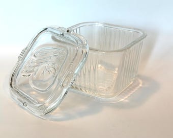 Vintage Vegetable Federal Glass Refrigerator Box with Lid
