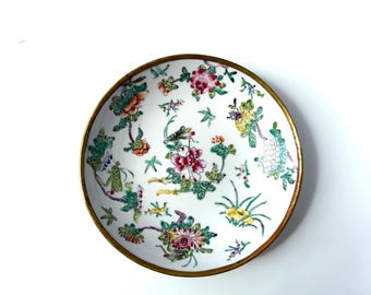 Vintage Chinese Famille Rose Porcelain Bowl – Hand-Painted with Pewter Cover