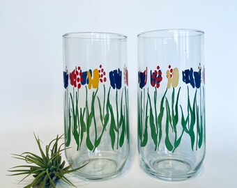 Set of 2 Floral Glasses