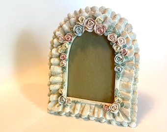 1980s Arch Floral Picture Frame, 3.5 x 5 Photo Display