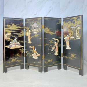 Small Tabletop Vintage Japanese Byobu Privacy Screen: Lacquer Hardstone Inlay, Bamboo Courtyard Scene