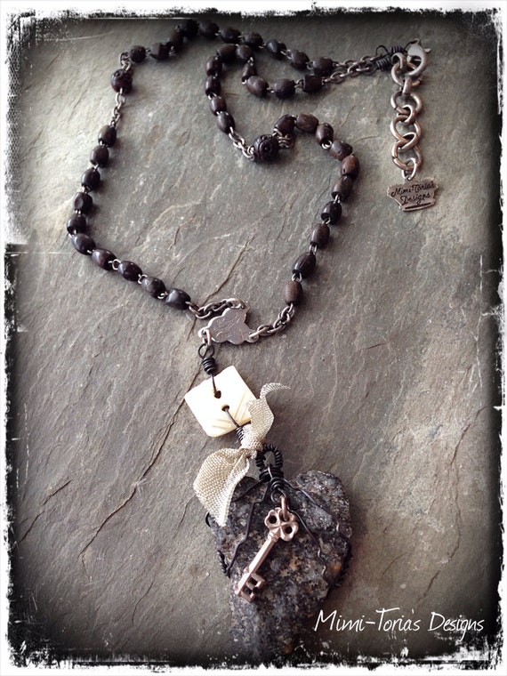 Items similar to Heart Shaped Rock Wire Wrapped Necklace with Key on Etsy
