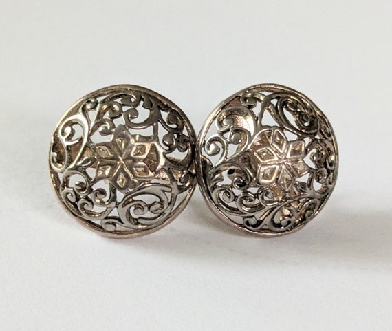 Vintage Silver Tone Filigree Earrings Round Posts… - image 4