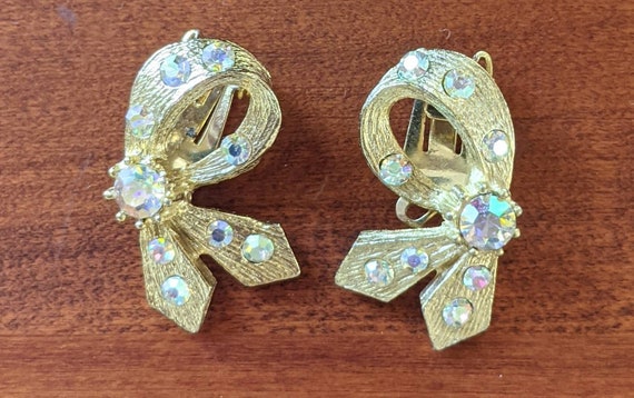 Vintage Earrings Aurora Borealis Textured Gold To… - image 2