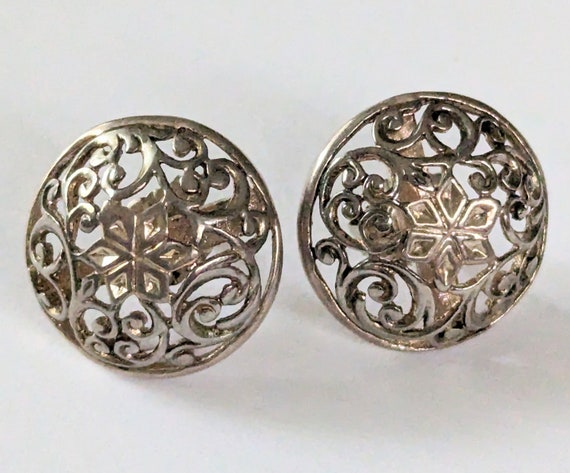 Vintage Silver Tone Filigree Earrings Round Posts… - image 3