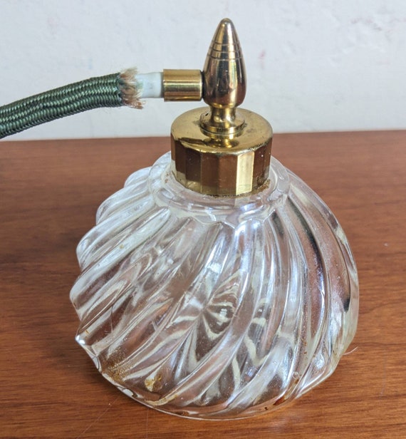 Vintage Perfume Bottle Automizer Swirl Spray - image 6