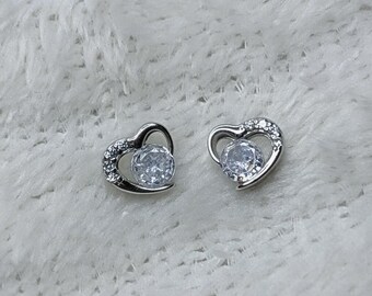 925 Sterling Silver Heart CZ Stud Earrings, Crystal Heart Studs, Dainty Silver Earrings, Minimalist Everyday Jewellery, Gift for Her