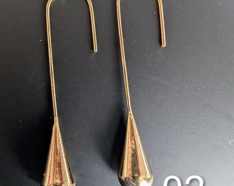Gold hanging and drop Earrings