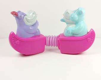 Hippopotames branchés dans La Croisière s'amuse, véhicule jouet brancard vintage Animaniacs 1994 Warner Bros