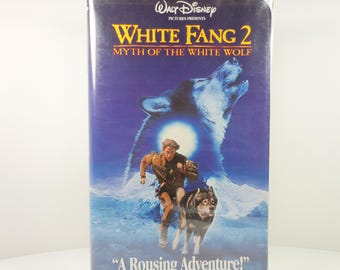 White Fang 2 VHS vintage [Jaquette endommagée]