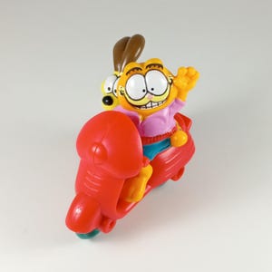 1988 Garfield & Odie Red Scooter Vintage McDonald's Toy