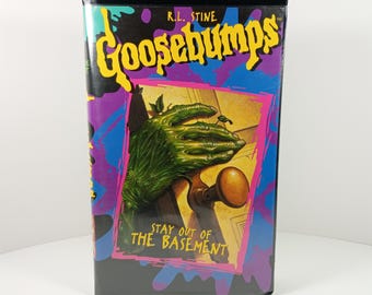 Chair de poule - Restez hors de la cave - VHS vintage 1996 - R.L. Stine