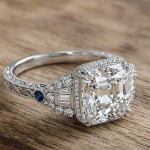 Vintage Verlobungsring mit kissenförmigem Moissanit in Weißgold, Art-déco-Diamant-Halo-Ring für Damen, antiker Baguette-Saphirring aus Silber