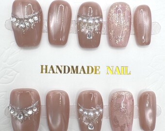 Uñas postizas - Hechas a mano / Talla S / Cortas y cuadradas / Diamantes de imitación / Brillantina / Beige