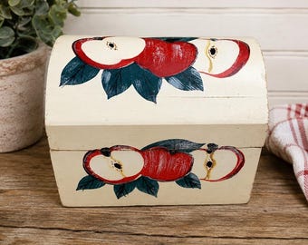 Scatola portaricette in legno stile rustico vintage, cofanetto portagioie dipinto a mano con mele rosse e crema