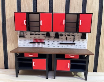 Mesa-caja de herramientas a escala 1/24 para garaje