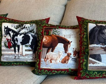 Juego de 4 cojines navideños de caballos y ovejas / Decoración navideña de animales de granja ecuestres
