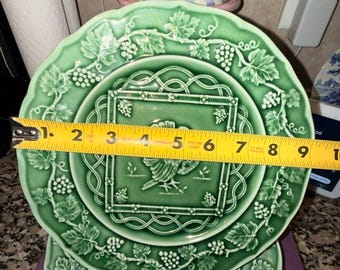 Bordallo Pinheiro Green Majolica Grapevine Plates Set of 3 Portugal Vintage
