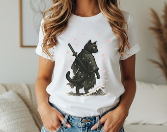 Camiseta de gato samurái, camiseta de gato samurái negro con katana, arte de gato guerrero japonés, diseño de sakura, camiseta épica de gato samurái para amantes de Japón