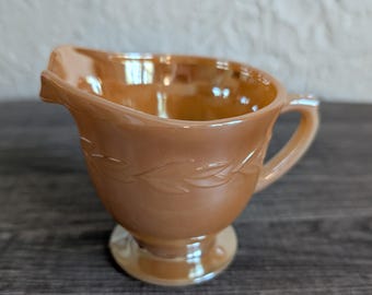 Jarra de crema Anchor Hocking Fire King Peach Luster Carnival Glass