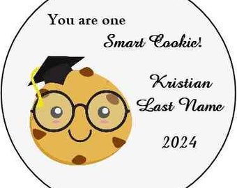 12 Personalized Round Smart Cookie 2024 Graduation Favor Tags