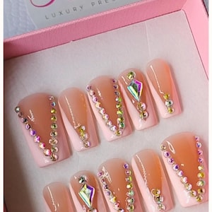 Short Pink Press On Nails | French Tip Nails | Acrylic Press On Nails | Luxury Nails |  Handmade Nails | Reusable Nails | Bridal Nails