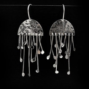 Pendientes modernos crudos - pendientes boho de plata de ley - regalo para ella, pendientes de plata áspera oxidada Wabi Sabi orgánica artesanal