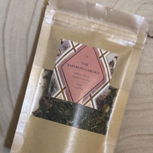 Saffron Peach Green Tea | Loose Leaf Blend