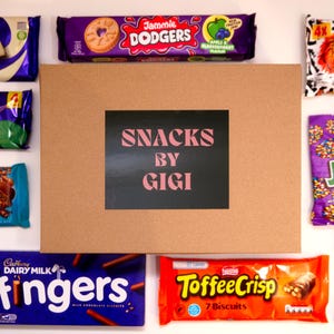The Full English - Mystery British Snack Box: UK Candy, Chocolate & Crisps- 8 large items