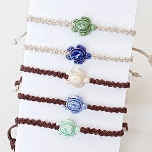 Macrame Turtle Ceramic Bead Bracelet, Hemp Bracelet, Ocean Animal Jewelry, Adjustable Bracelet, Coastal Style, Beachwear Wristband