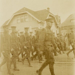 Military Soldiers WWI Era Antique Picture - &quot;Marching Home&quot; - 67