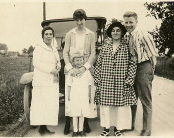 Antique Photograph - "Back Country Road Pose" - Family Picture, Man Women Woman, Laughter, Car Transportation Vehicle - 178