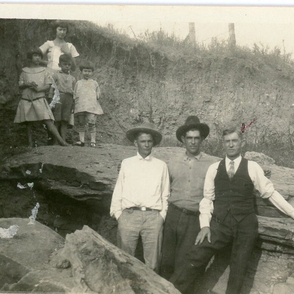 Antique Photograph - "Driftwood Family" - Man Men, Children, Kids, Old Vintage Photo Picture, Paper Ephemera - 141