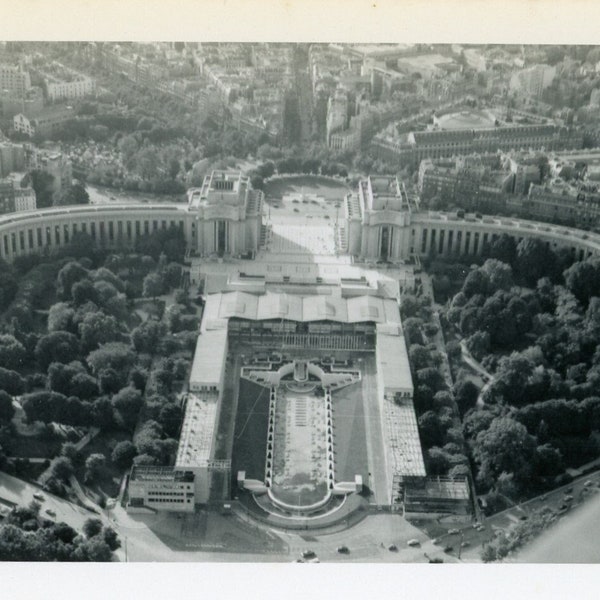 Identified Location, Circa 1950s: Black and White Photo - Gardens of the Trocadero, Paris France, Picture Taken from Eiffel Tower - 121