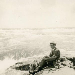 Identified Location: Antique 1916 Photograph - &quot;Risky Seat&quot; - Niagara written on the back, Man Sitting TOO Close to Waterfall