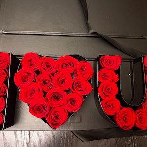 Eternal Roses I Love You Black Box