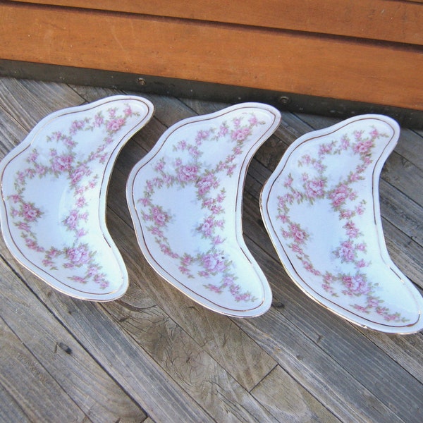 Vintage Pink Rose Bone Dishes, Antique Bavarian Porcelain, 1920s Floral Transferware, Set of 3 Romancecore Side Plates, Soap Dishes