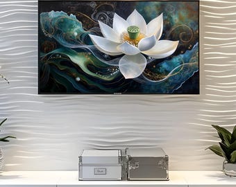 Peut inclure: Une impression d'art encadrée représentant une grande fleur de lotus blanche avec un centre jaune, sur un fond sombre avec des accents turquoise et dorés. L'œuvre est affichée sur un mur blanc texturé au-dessus de deux boîtes métalliques décoratives.